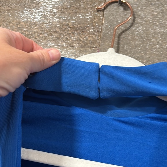 Express blue mock neck open back bodysuit size Medium - Picture 4 of 10